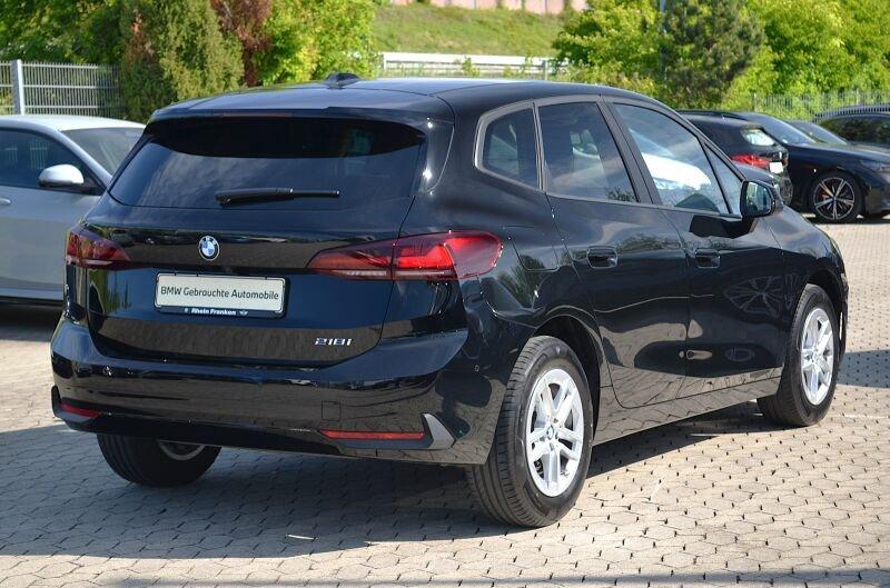 Originalaufnahme des Fahrzeugs Originalaufnahme des Fahrzeugs
