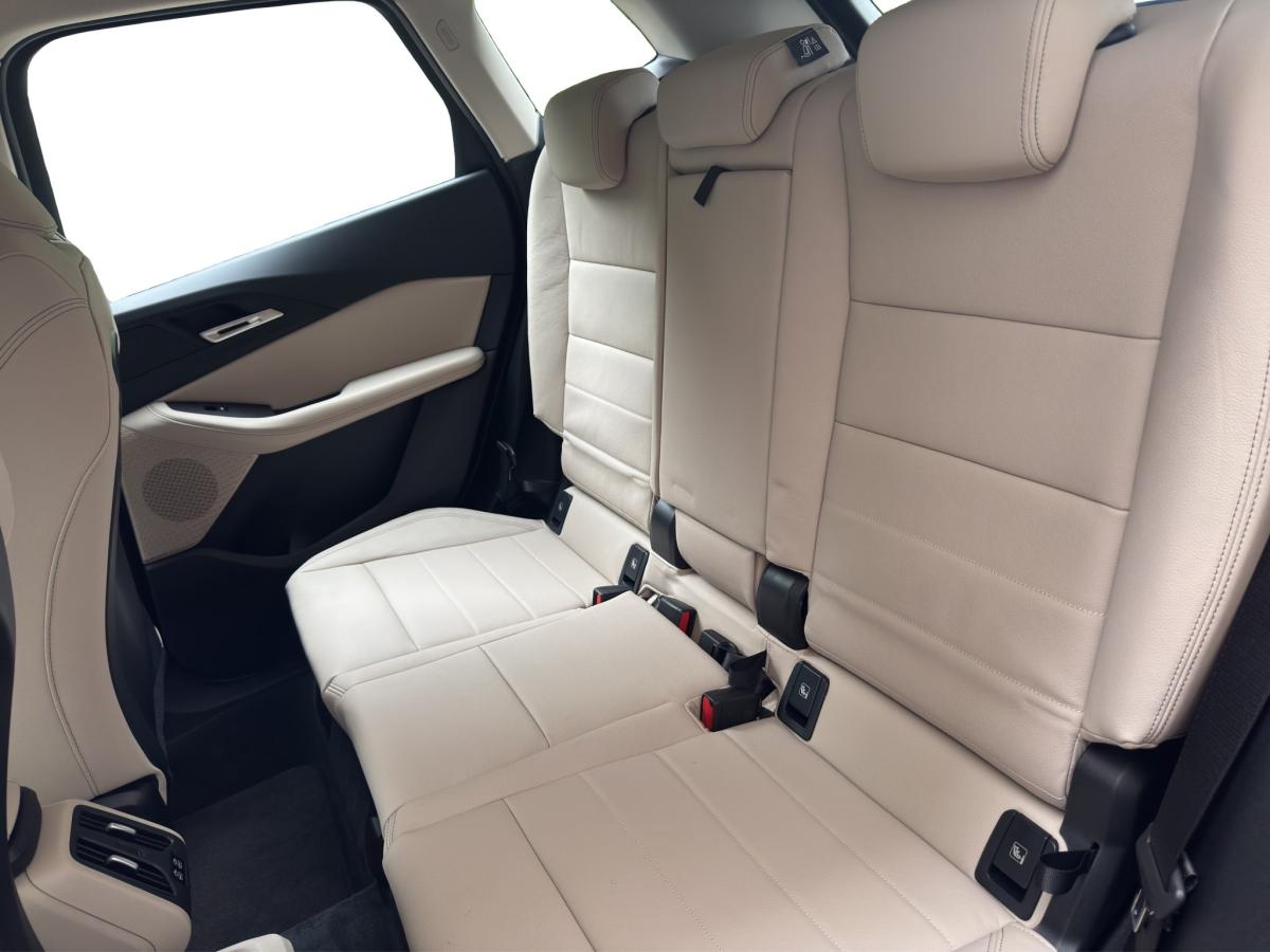 BMW 220i Active Tourer im Innenraum