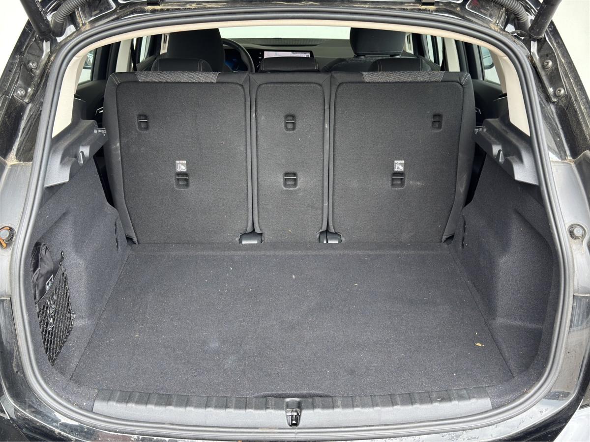 BMW 218i Active Tourer im Innenraum