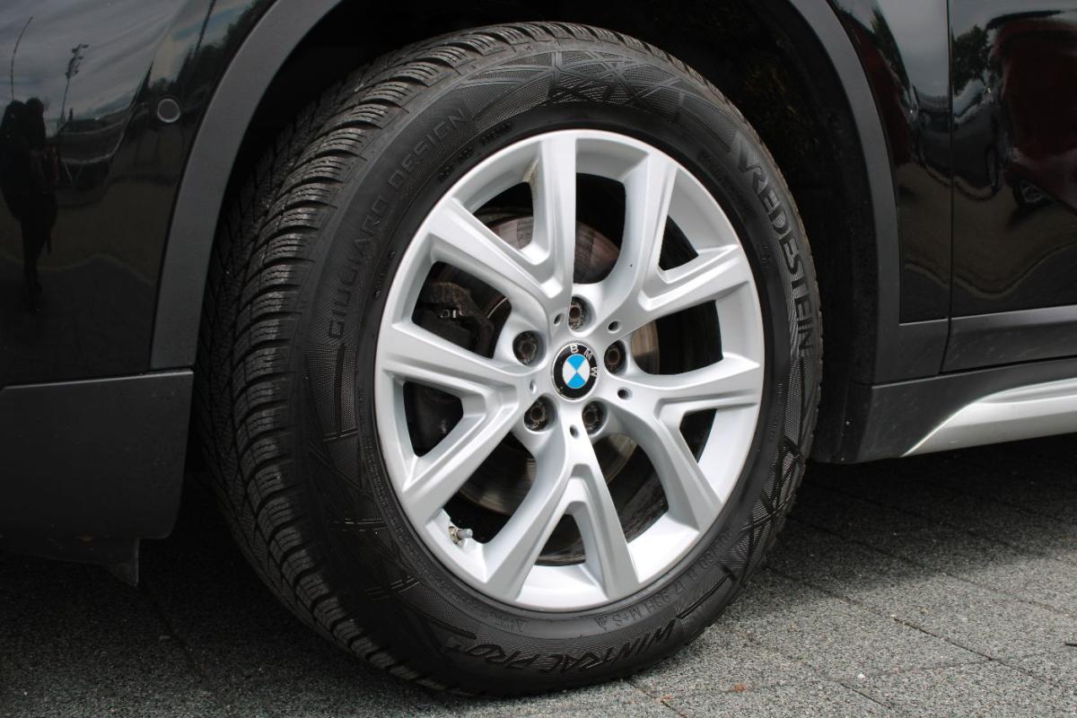 Originalaufnahme des Fahrzeugs Originalaufnahme des Fahrzeugs