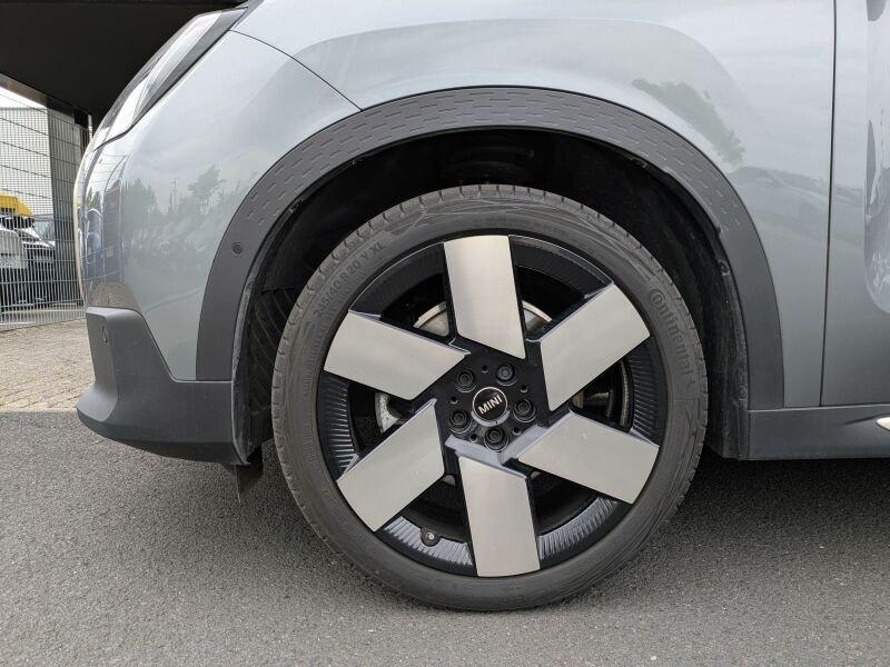 Originalaufnahme des Fahrzeugs Originalaufnahme des Fahrzeugs