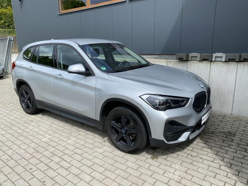 Originalaufnahme des Fahrzeugs Originalaufnahme des Fahrzeugs