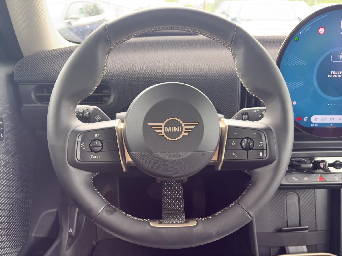 Originalaufnahme des Fahrzeugs Originalaufnahme des Fahrzeugs