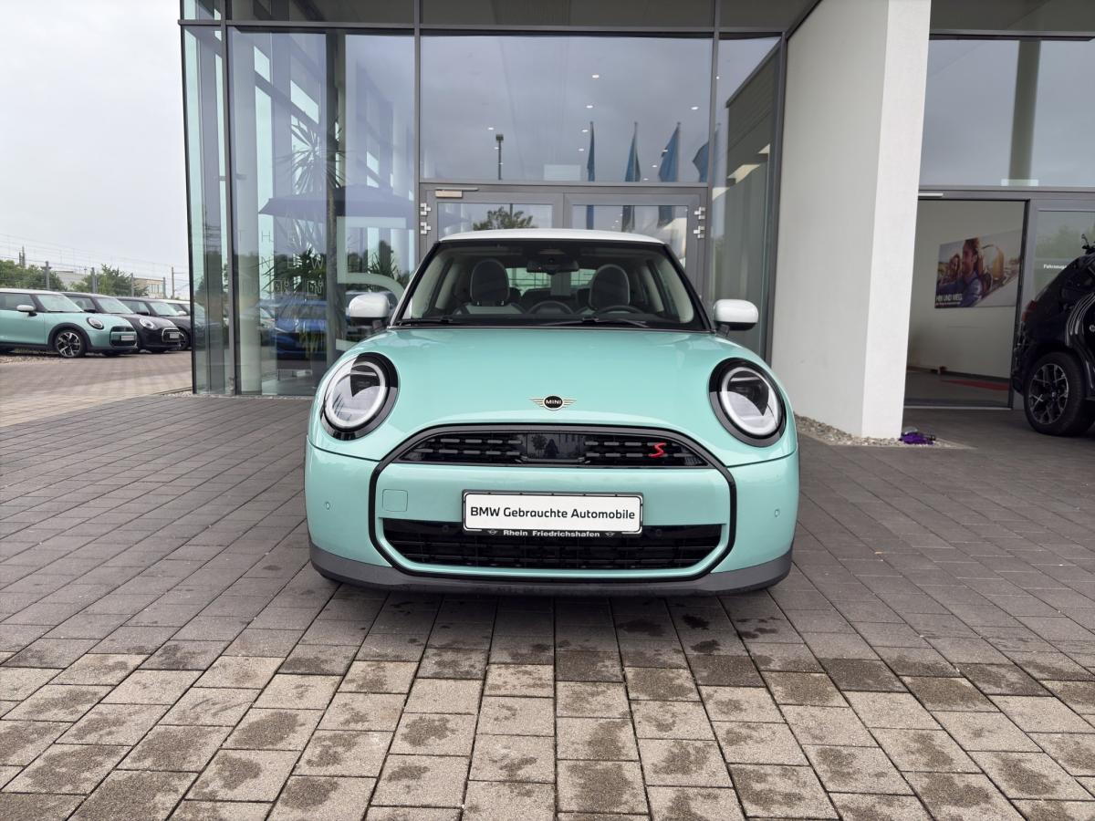 Originalaufnahme des Fahrzeugs Originalaufnahme des Fahrzeugs
