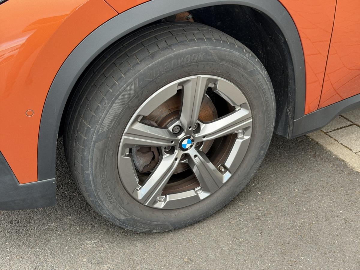 Originalaufnahme des Fahrzeugs Originalaufnahme des Fahrzeugs