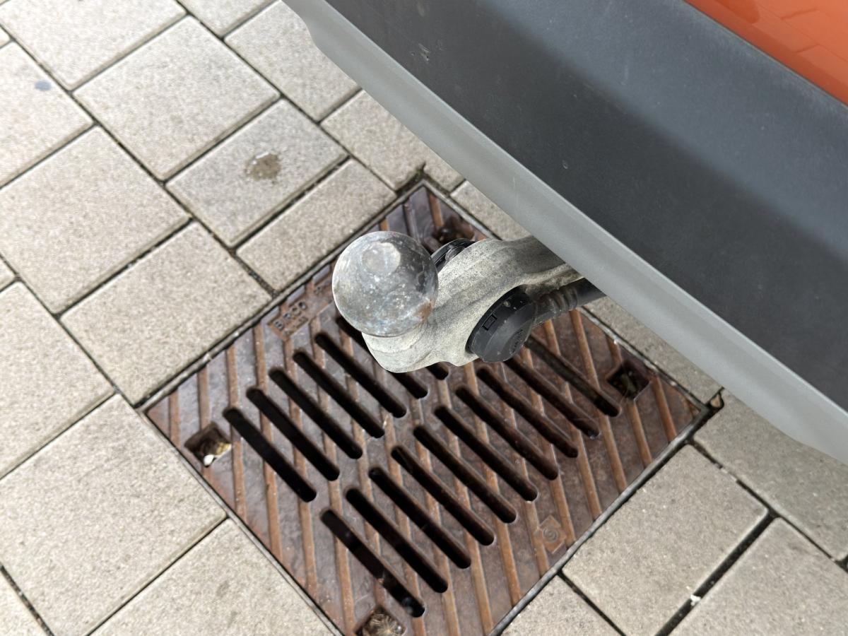 Originalaufnahme des Fahrzeugs Originalaufnahme des Fahrzeugs