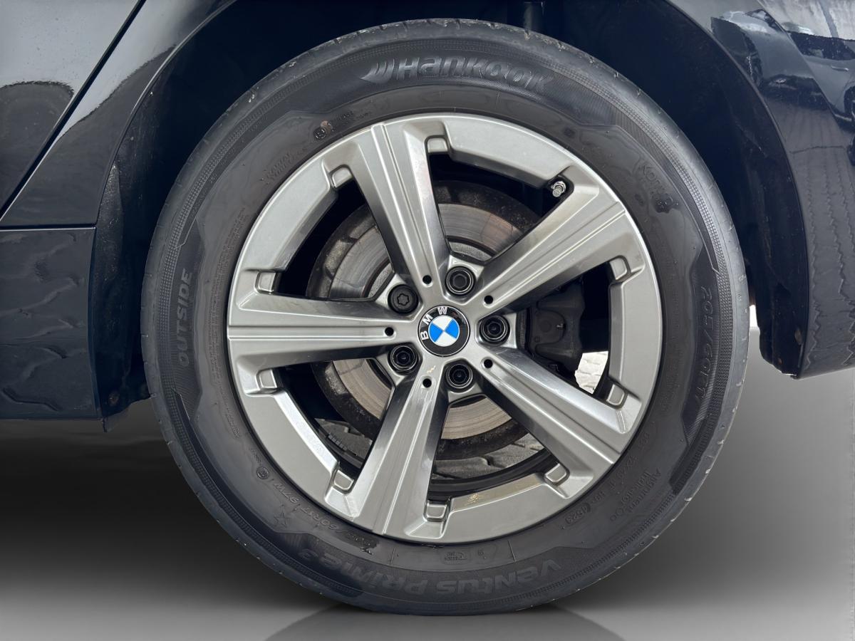 Originalaufnahme des Fahrzeugs Originalaufnahme des Fahrzeugs