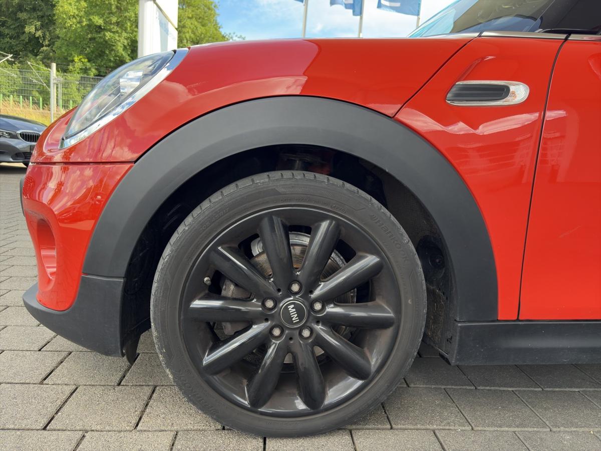 Originalaufnahme des Fahrzeugs Originalaufnahme des Fahrzeugs