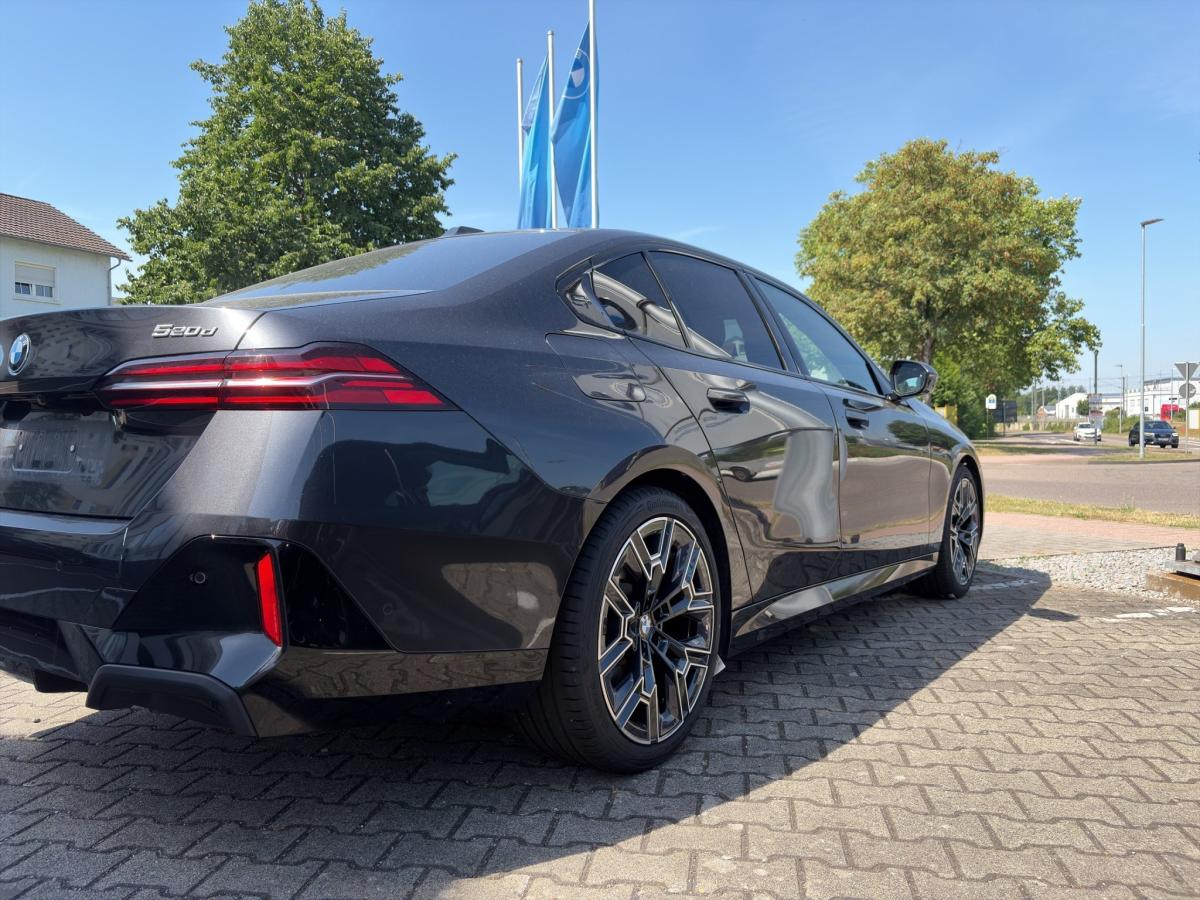 Originalaufnahme des Fahrzeugs Originalaufnahme des Fahrzeugs