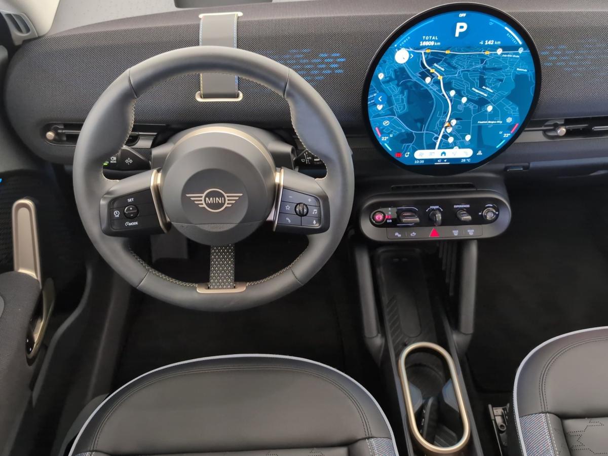 Originalaufnahme des Fahrzeugs Originalaufnahme des Fahrzeugs