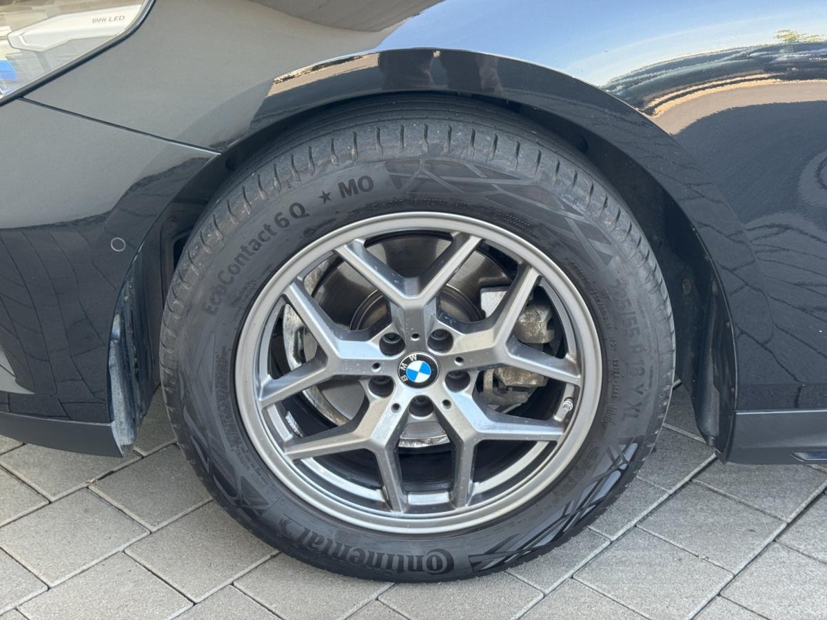 Originalaufnahme des Fahrzeugs Originalaufnahme des Fahrzeugs