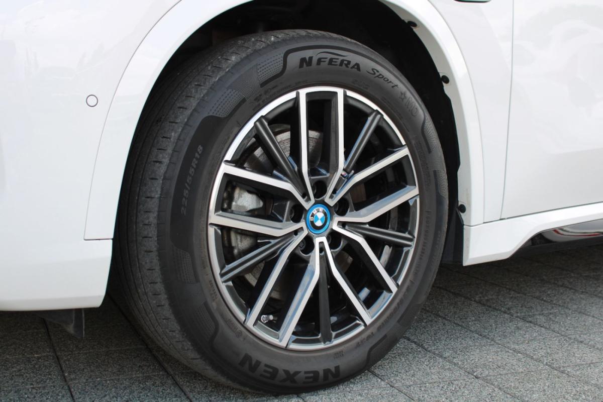 Originalaufnahme des Fahrzeugs Originalaufnahme des Fahrzeugs