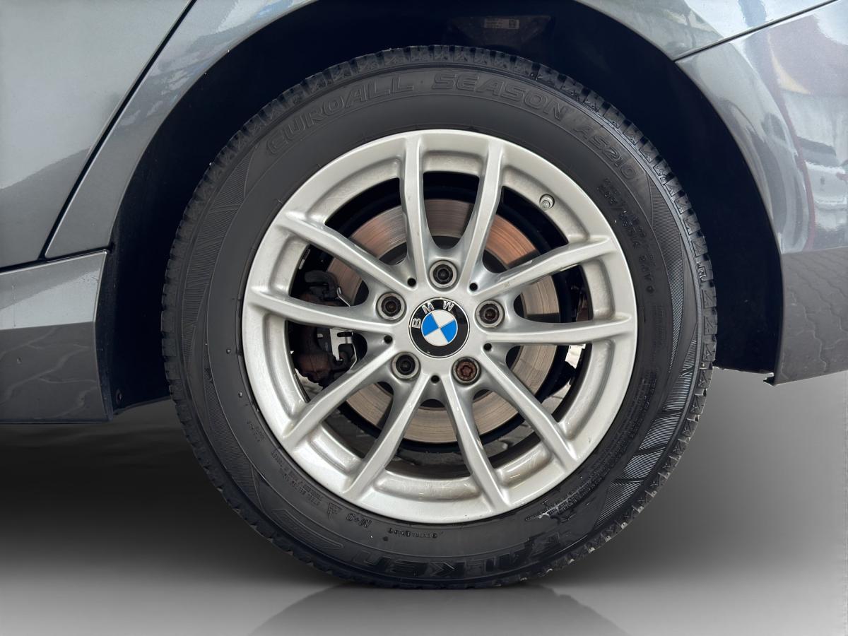 Originalaufnahme des Fahrzeugs Originalaufnahme des Fahrzeugs