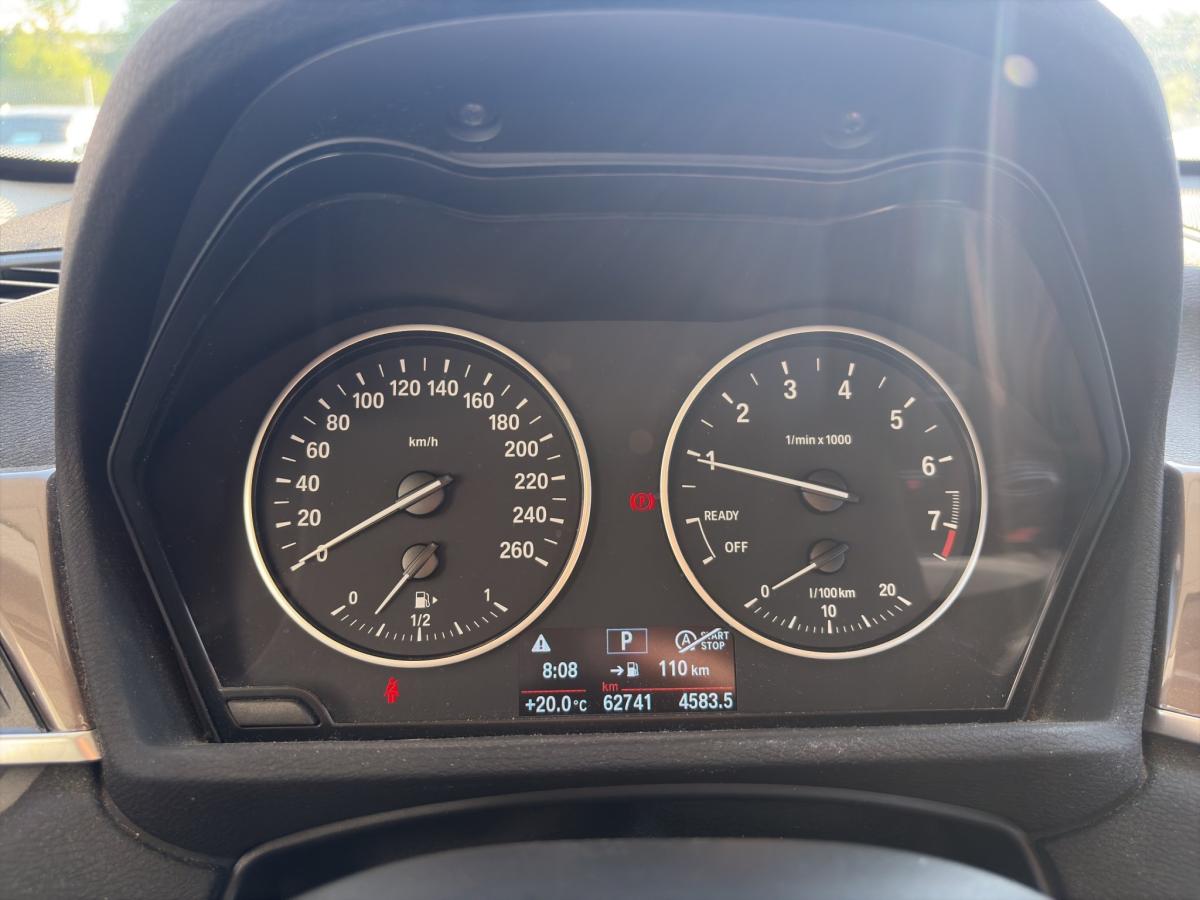 Originalaufnahme des Fahrzeugs Originalaufnahme des Fahrzeugs