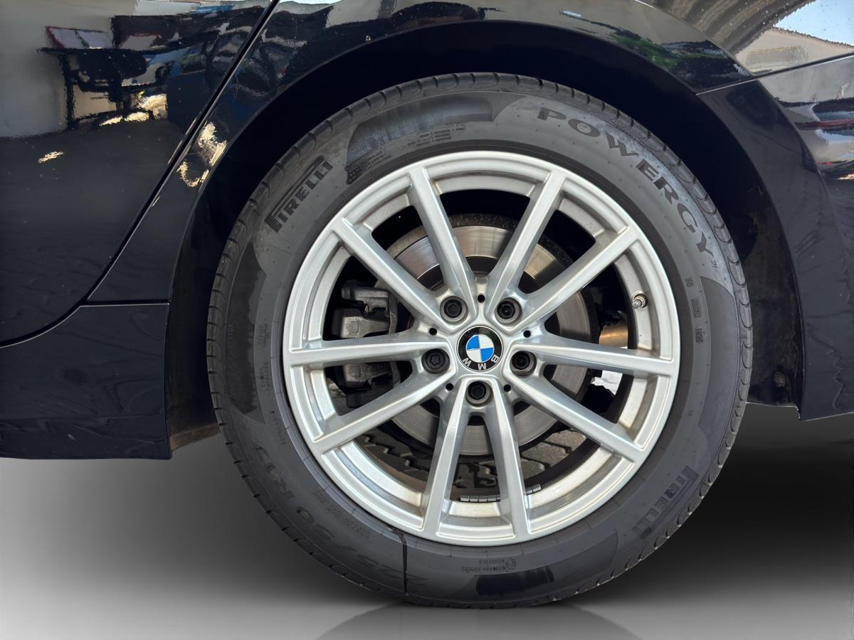 Originalaufnahme des Fahrzeugs Originalaufnahme des Fahrzeugs