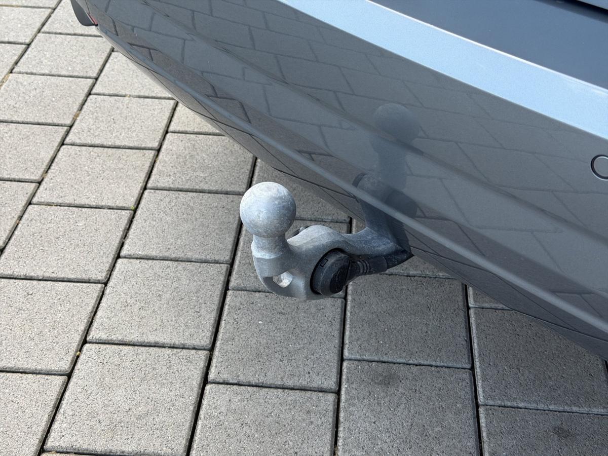 Originalaufnahme des Fahrzeugs Originalaufnahme des Fahrzeugs
