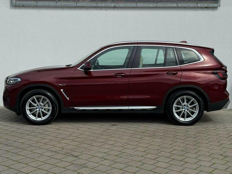 Originalaufnahme des Fahrzeugs Originalaufnahme des Fahrzeugs