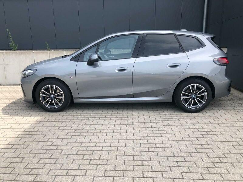 Originalaufnahme des Fahrzeugs Originalaufnahme des Fahrzeugs