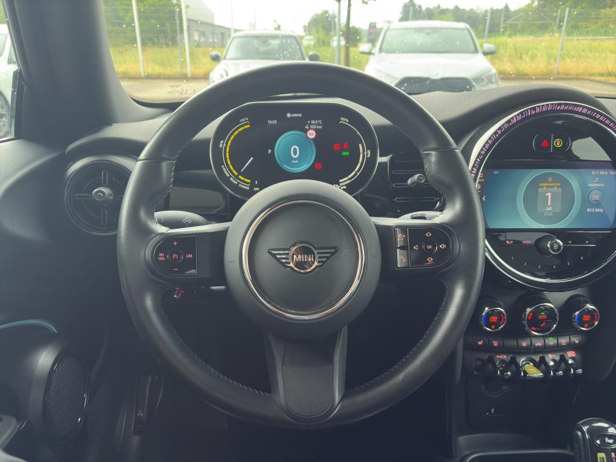 Originalaufnahme des Fahrzeugs Originalaufnahme des Fahrzeugs