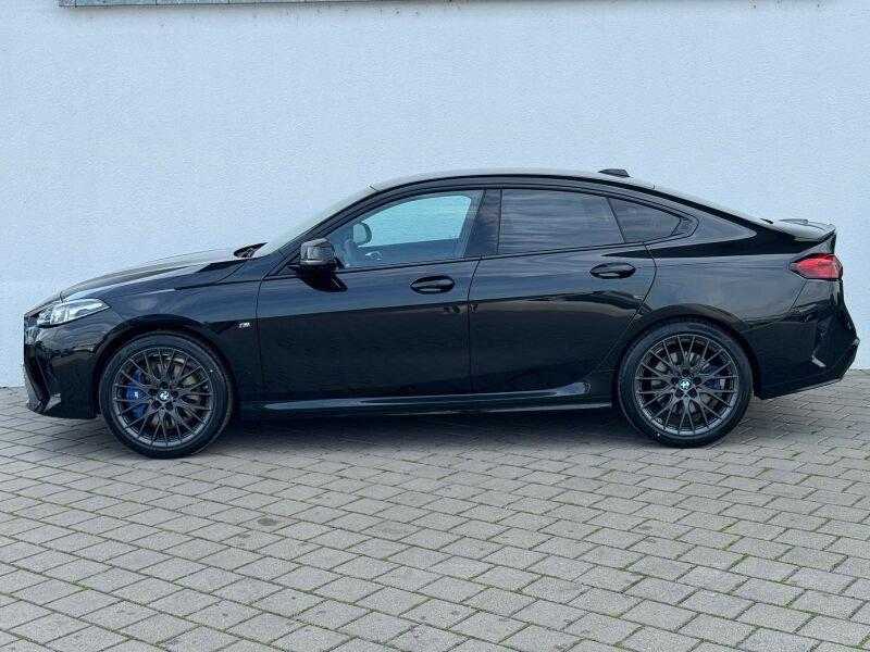 Originalaufnahme des Fahrzeugs Originalaufnahme des Fahrzeugs