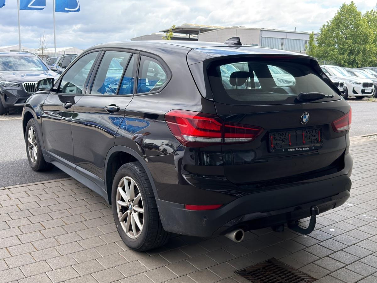 Originalaufnahme des Fahrzeugs Originalaufnahme des Fahrzeugs