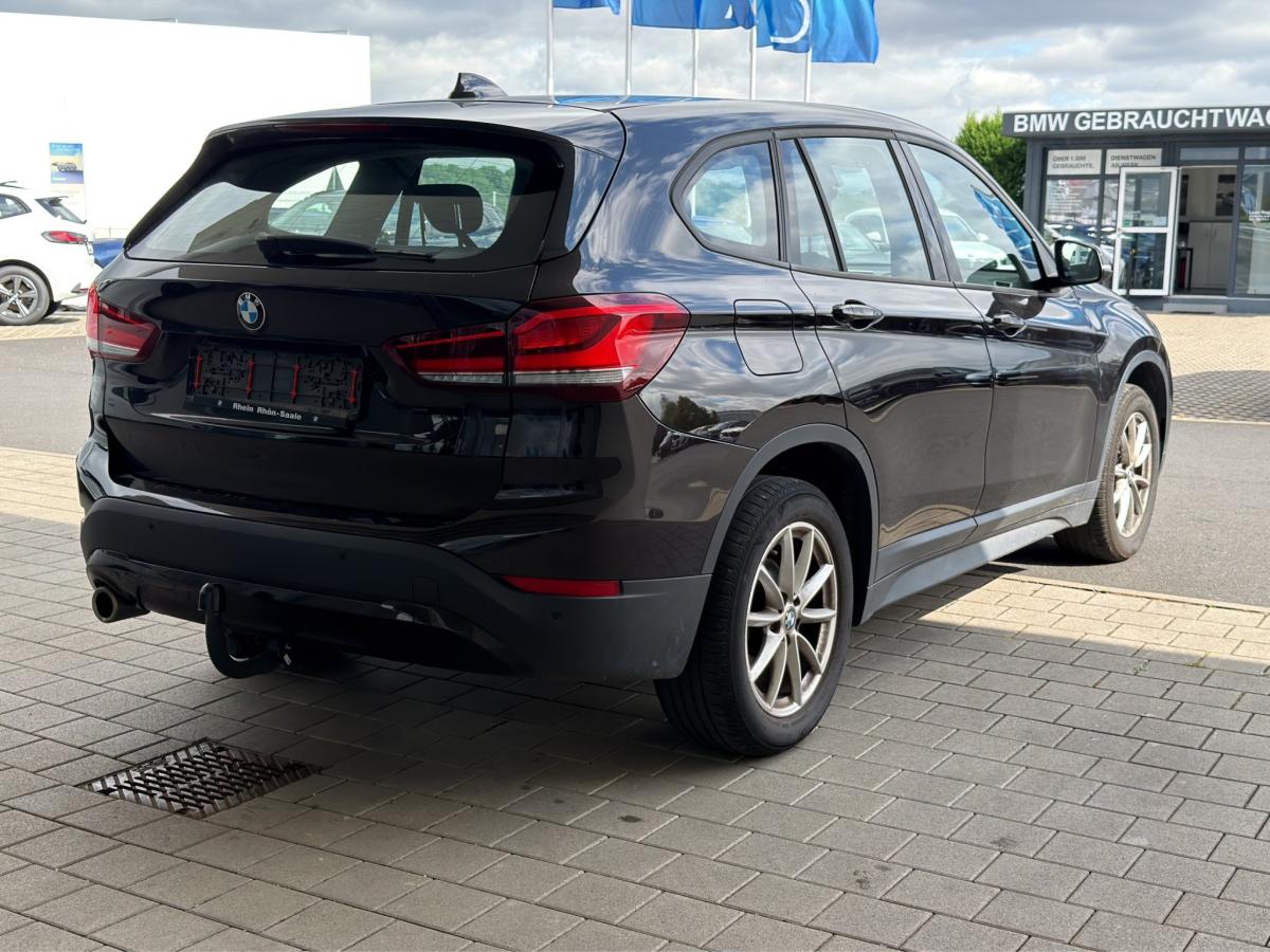 Originalaufnahme des Fahrzeugs Originalaufnahme des Fahrzeugs