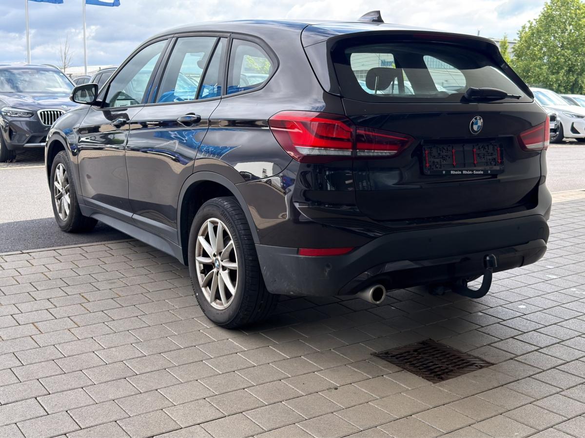 Originalaufnahme des Fahrzeugs Originalaufnahme des Fahrzeugs