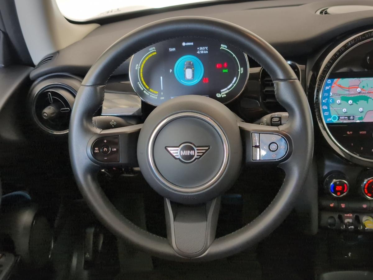 Originalaufnahme des Fahrzeugs Originalaufnahme des Fahrzeugs