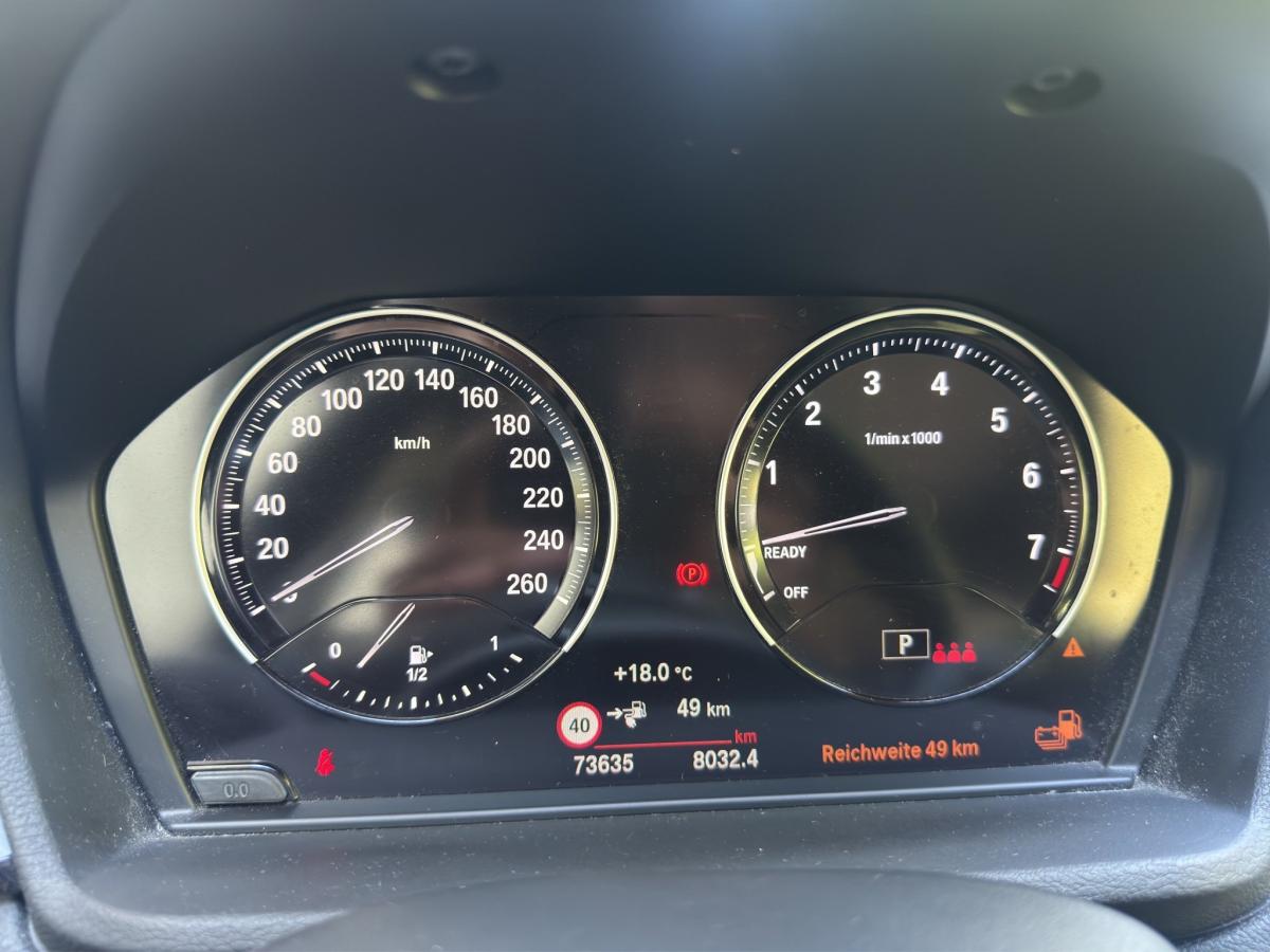 Originalaufnahme des Fahrzeugs Originalaufnahme des Fahrzeugs