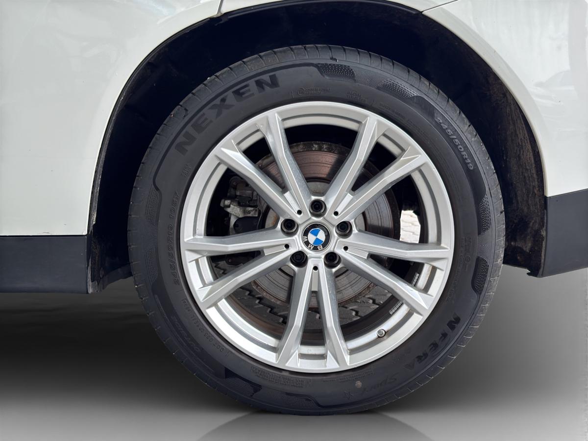 Originalaufnahme des Fahrzeugs Originalaufnahme des Fahrzeugs