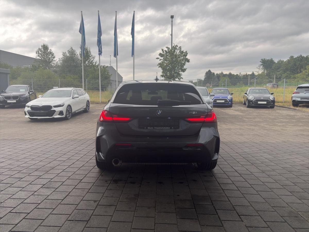 Originalaufnahme des Fahrzeugs Originalaufnahme des Fahrzeugs
