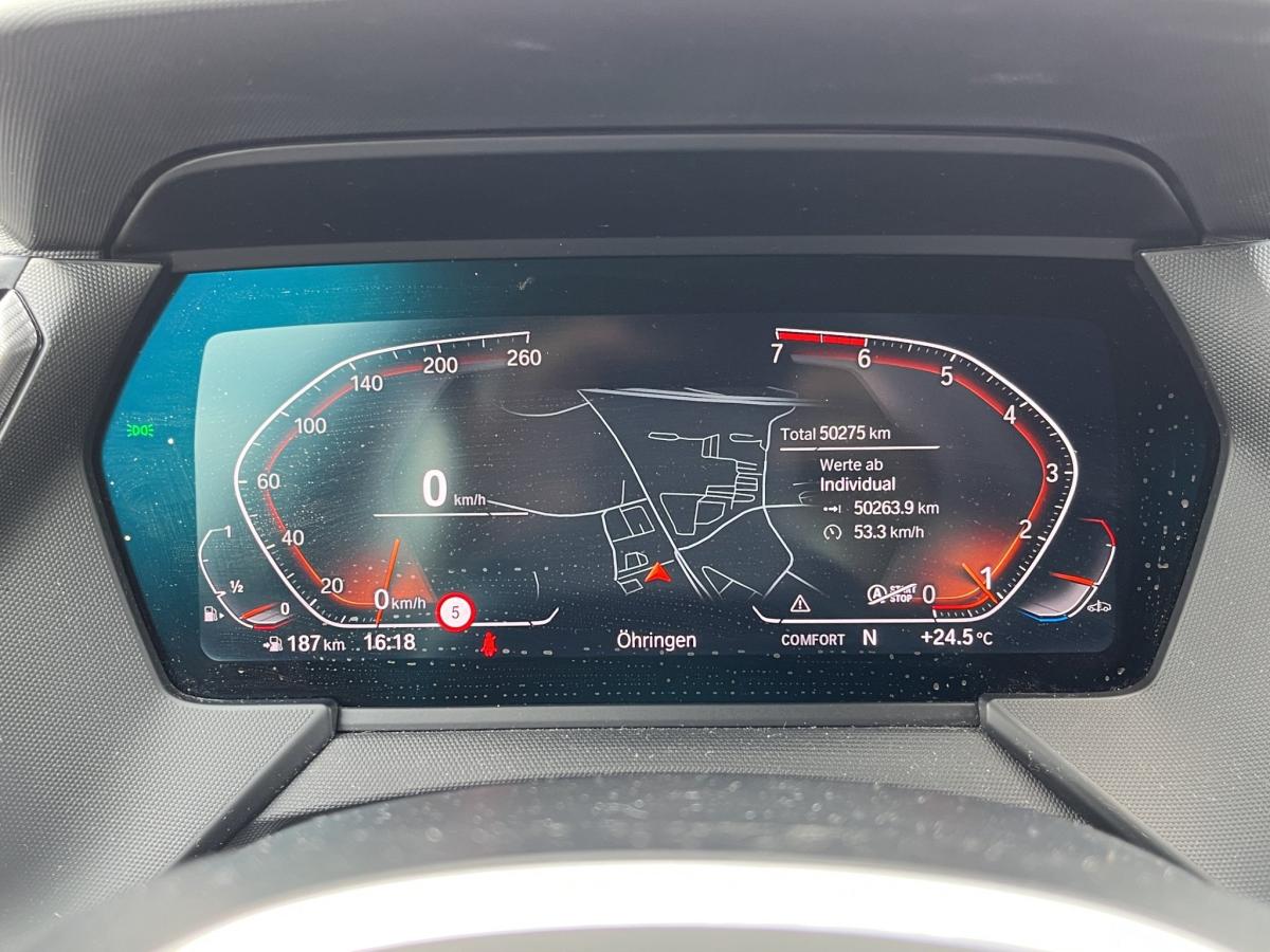 Originalaufnahme des Fahrzeugs Originalaufnahme des Fahrzeugs