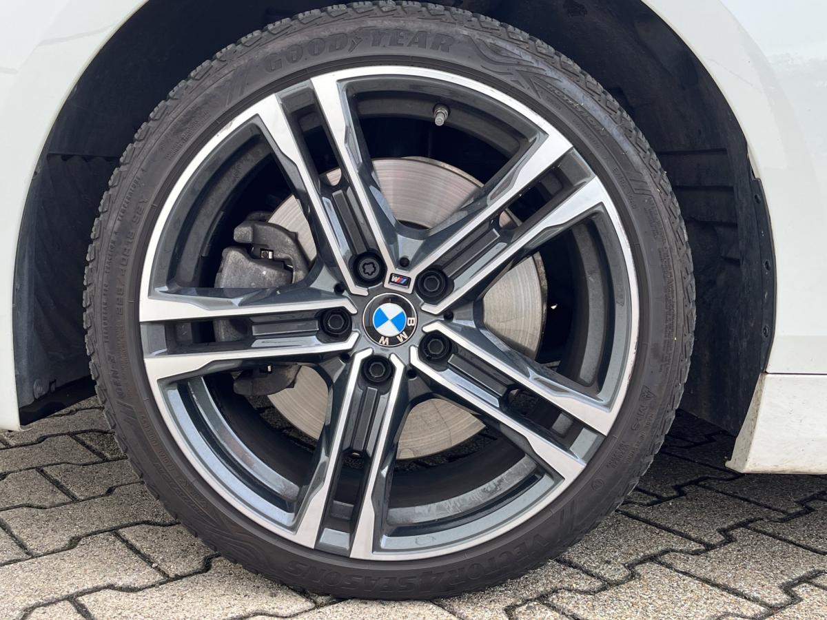Originalaufnahme des Fahrzeugs Originalaufnahme des Fahrzeugs