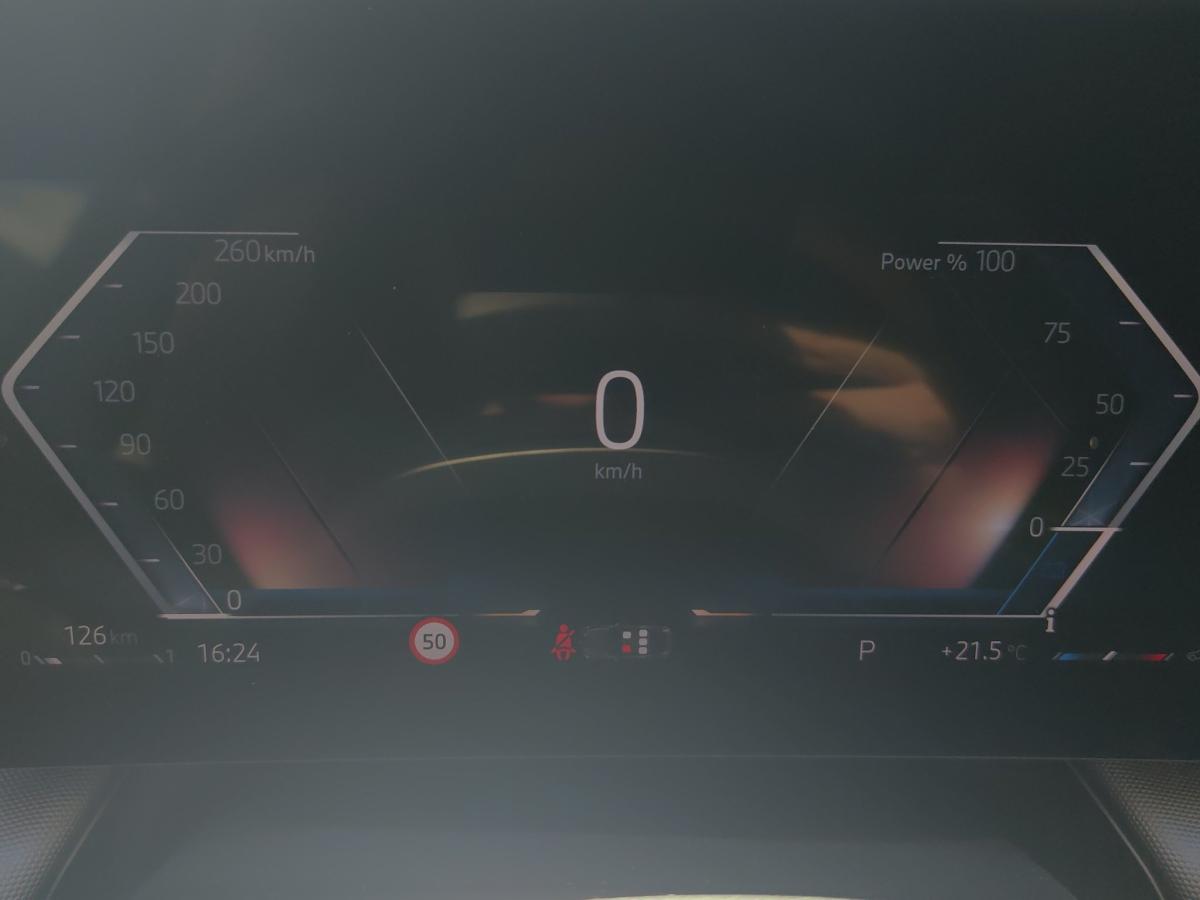 Originalaufnahme des Fahrzeugs Originalaufnahme des Fahrzeugs