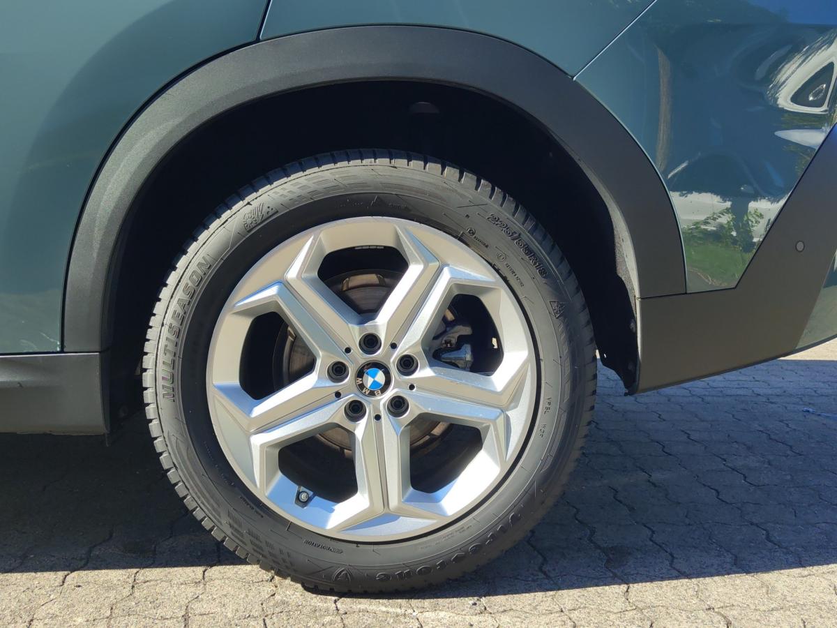 Originalaufnahme des Fahrzeugs Originalaufnahme des Fahrzeugs