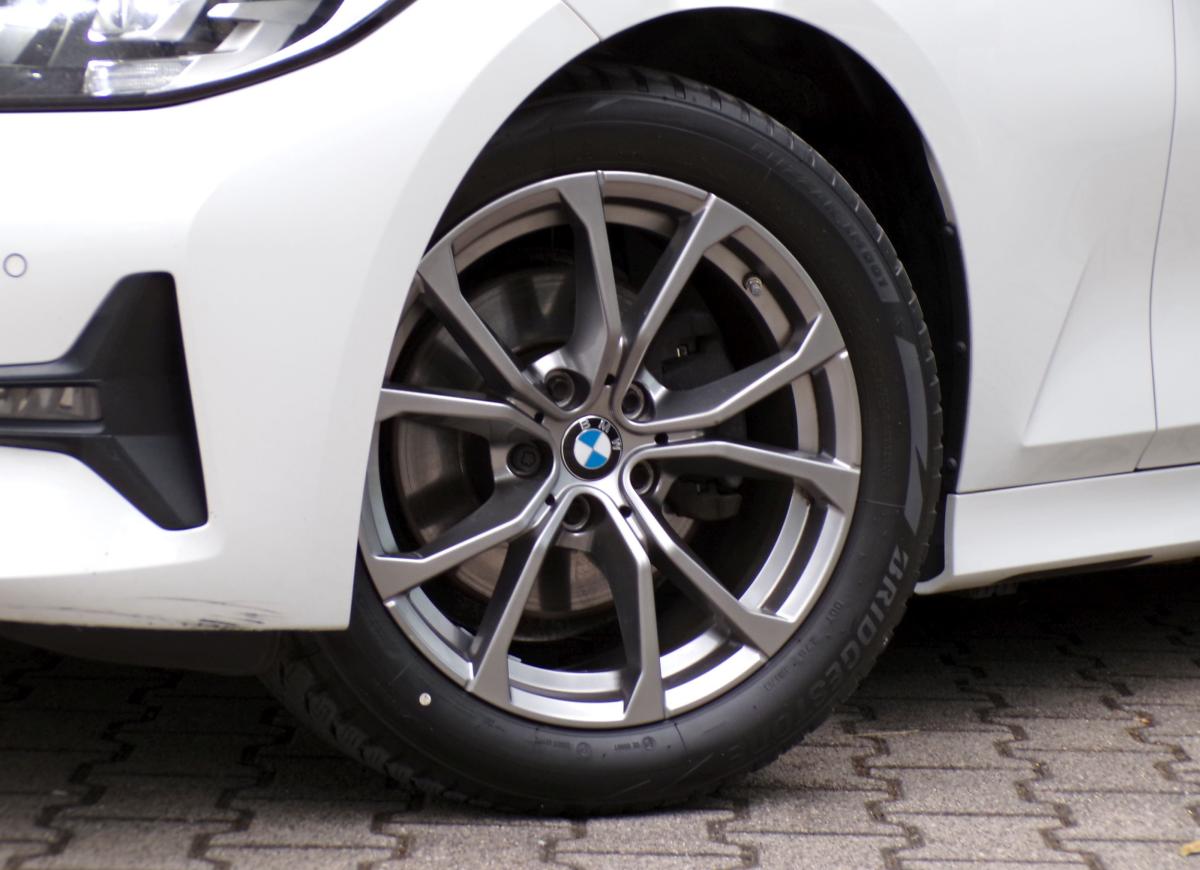 Originalaufnahme des Fahrzeugs Originalaufnahme des Fahrzeugs