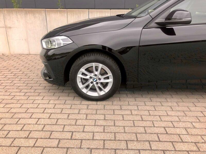 Originalaufnahme des Fahrzeugs Originalaufnahme des Fahrzeugs