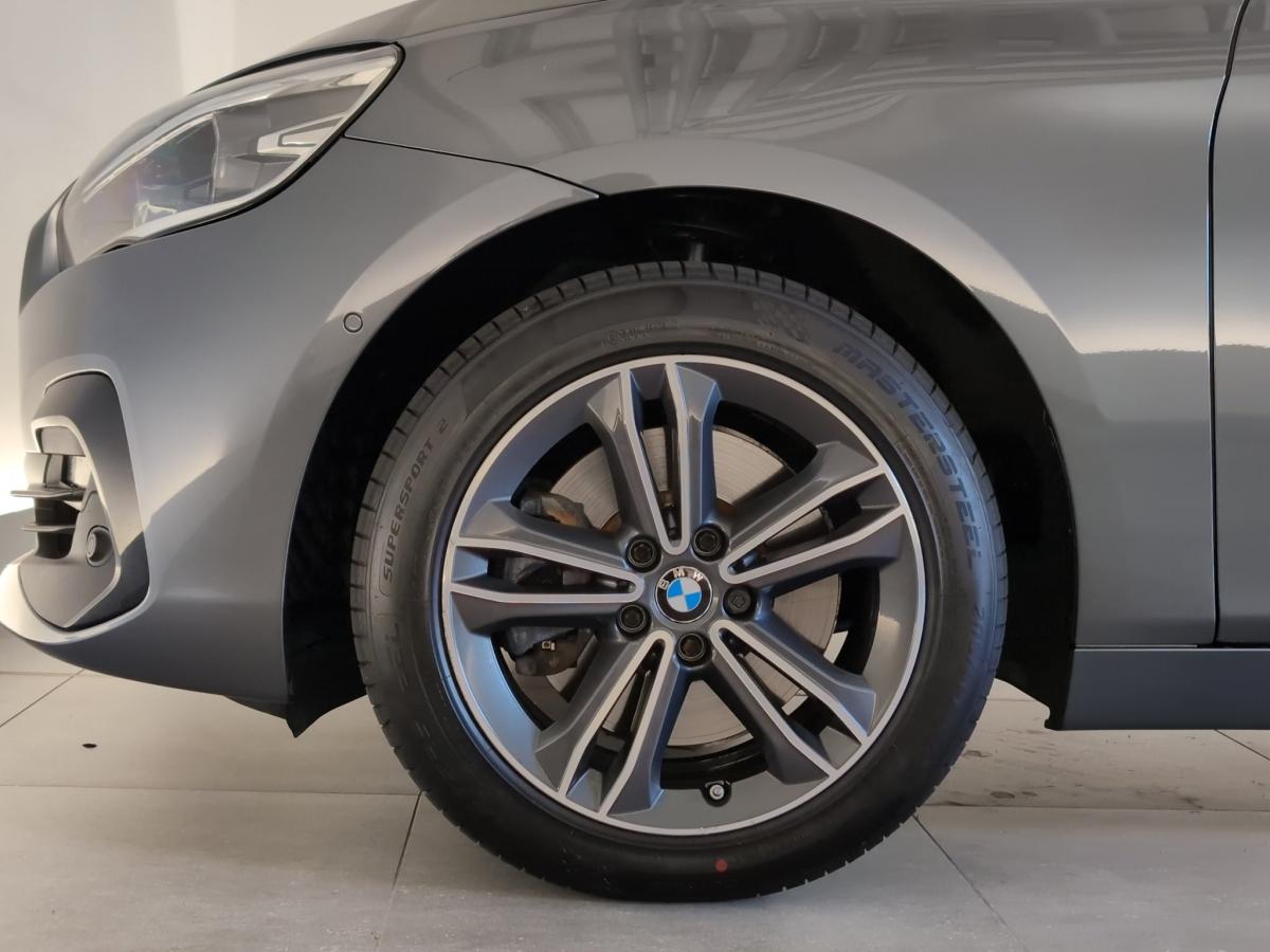 Originalaufnahme des Fahrzeugs Originalaufnahme des Fahrzeugs