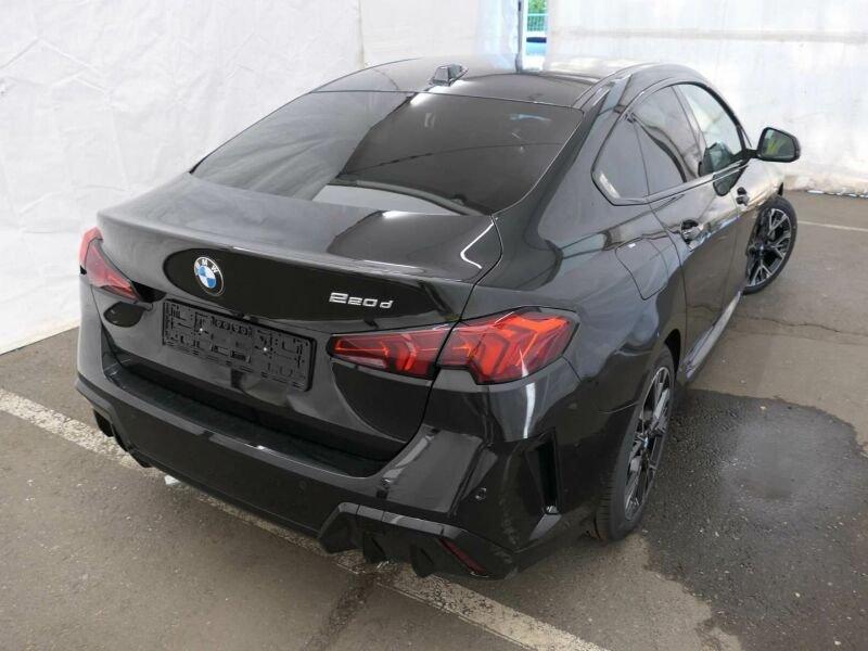 Originalaufnahme des Fahrzeugs