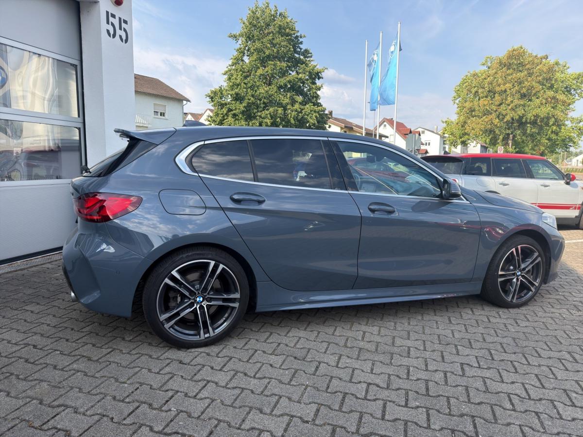 Originalaufnahme des Fahrzeugs Originalaufnahme des Fahrzeugs