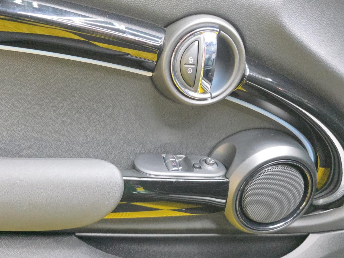 Originalaufnahme des Fahrzeugs