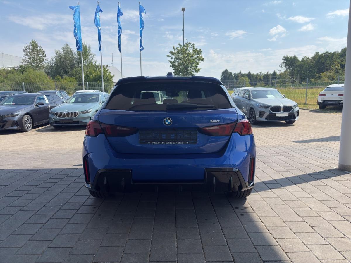 Originalaufnahme des Fahrzeugs Originalaufnahme des Fahrzeugs