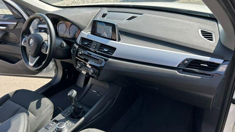 Originalaufnahme des Fahrzeugs Originalaufnahme des Fahrzeugs