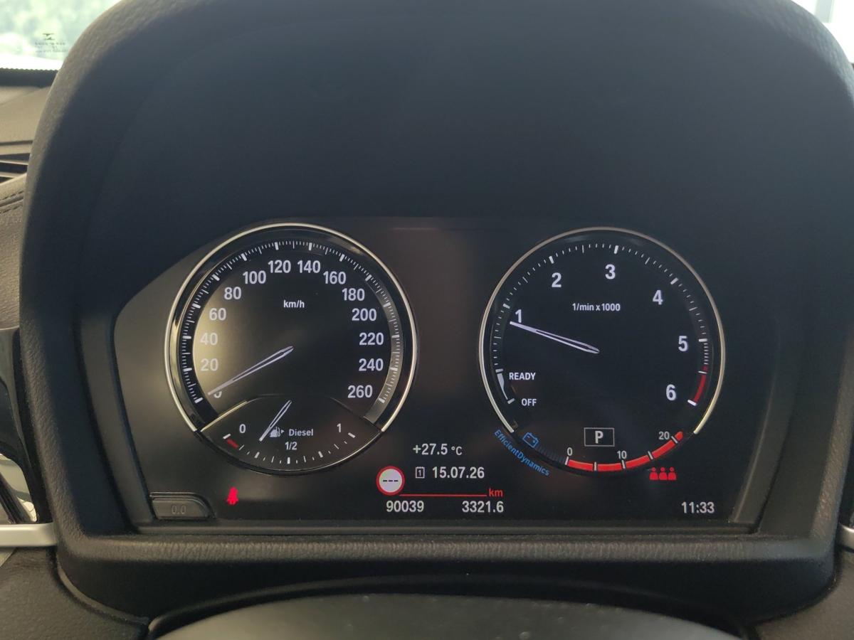 Originalaufnahme des Fahrzeugs Originalaufnahme des Fahrzeugs