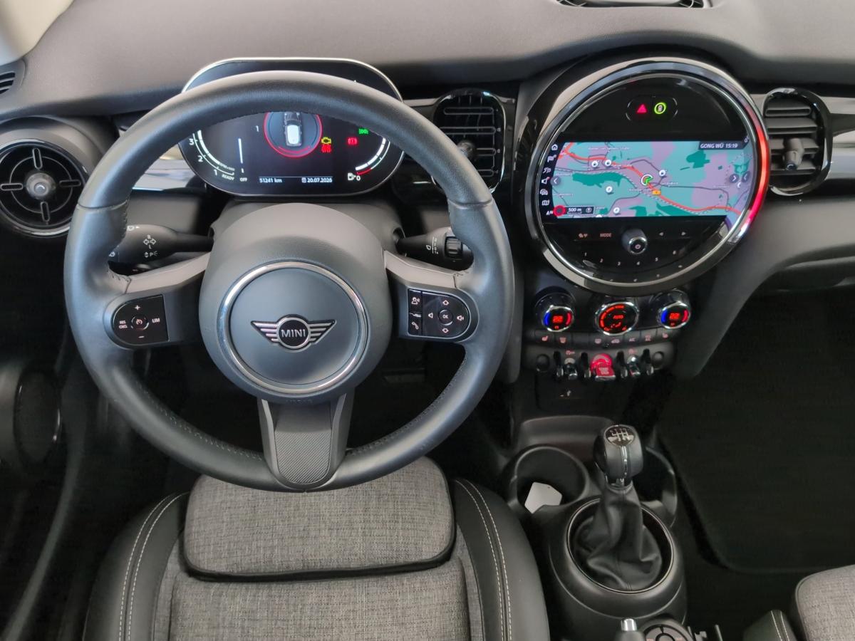 Originalaufnahme des Fahrzeugs Originalaufnahme des Fahrzeugs