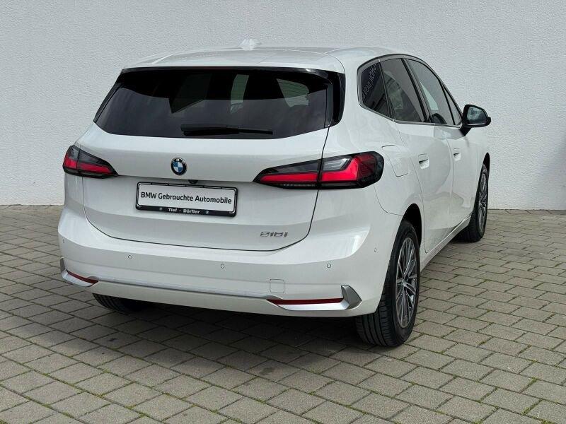 Originalaufnahme des Fahrzeugs Originalaufnahme des Fahrzeugs