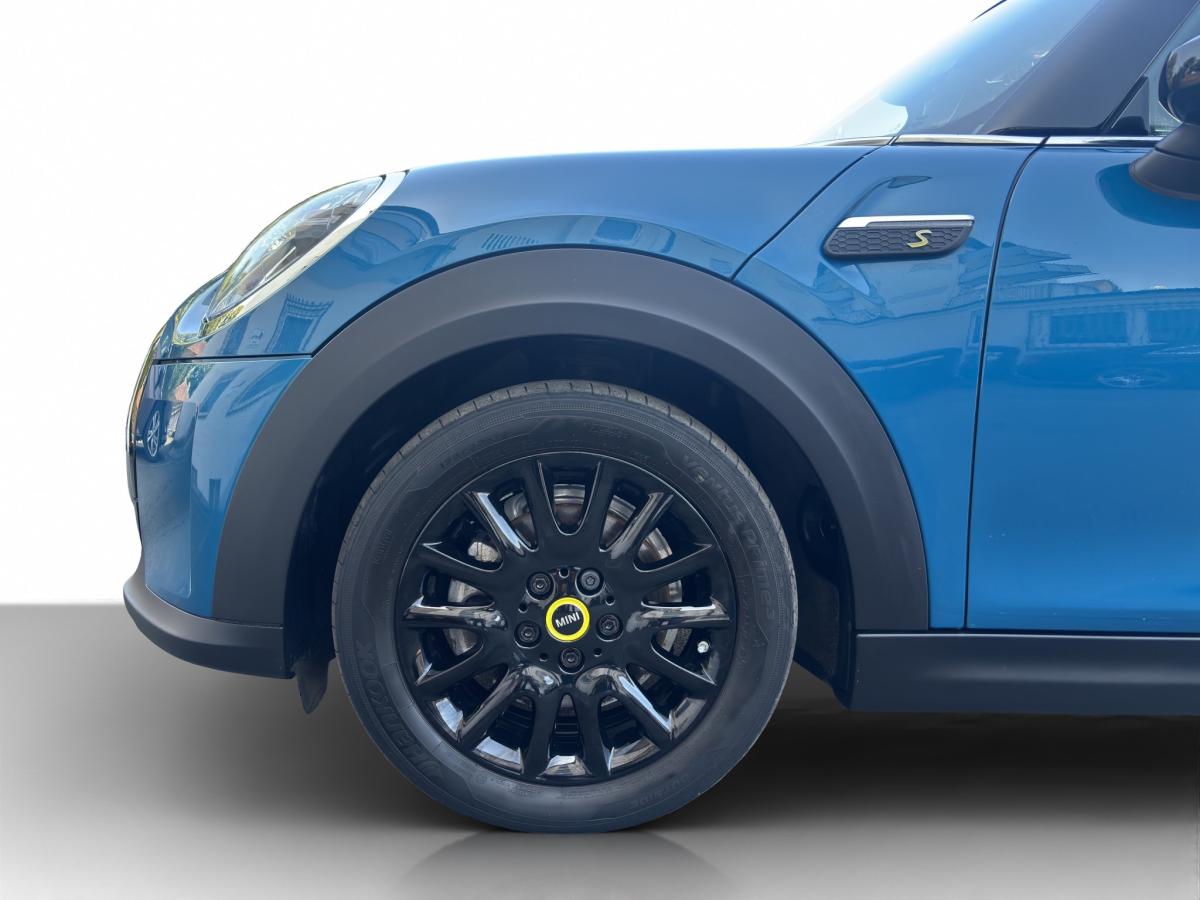Originalaufnahme des Fahrzeugs Originalaufnahme des Fahrzeugs