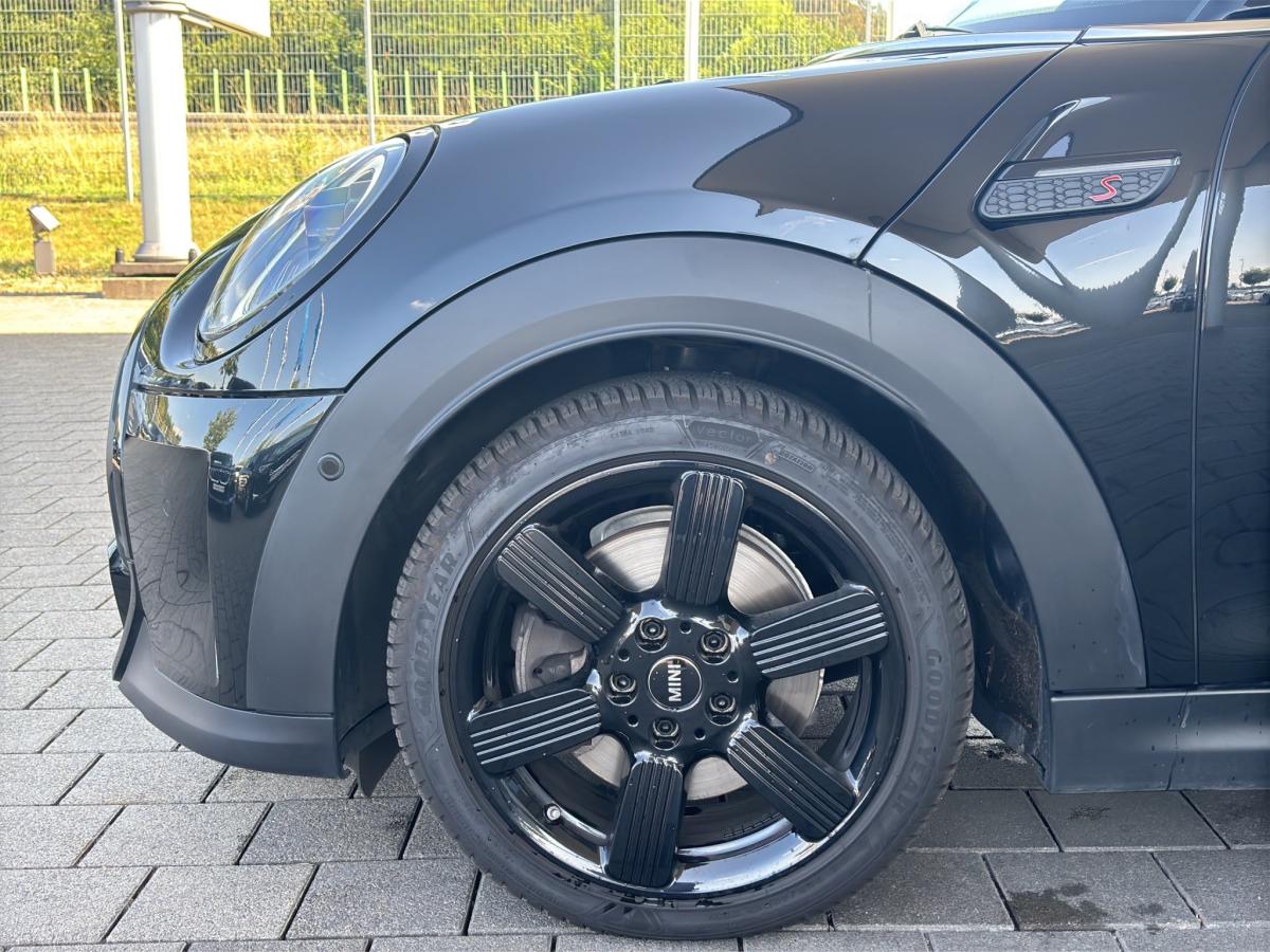 Originalaufnahme des Fahrzeugs Originalaufnahme des Fahrzeugs