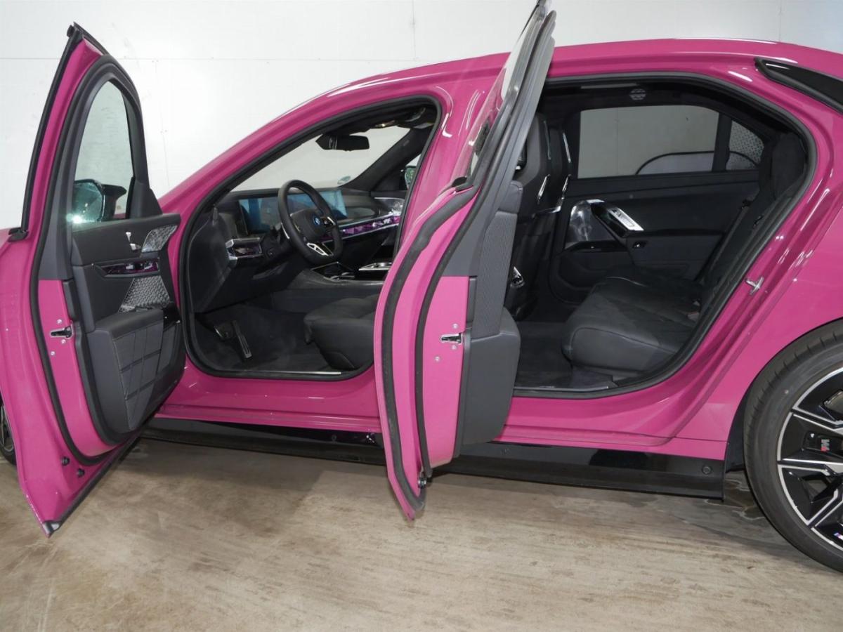 Originalaufnahme des Fahrzeugs Originalaufnahme des Fahrzeugs