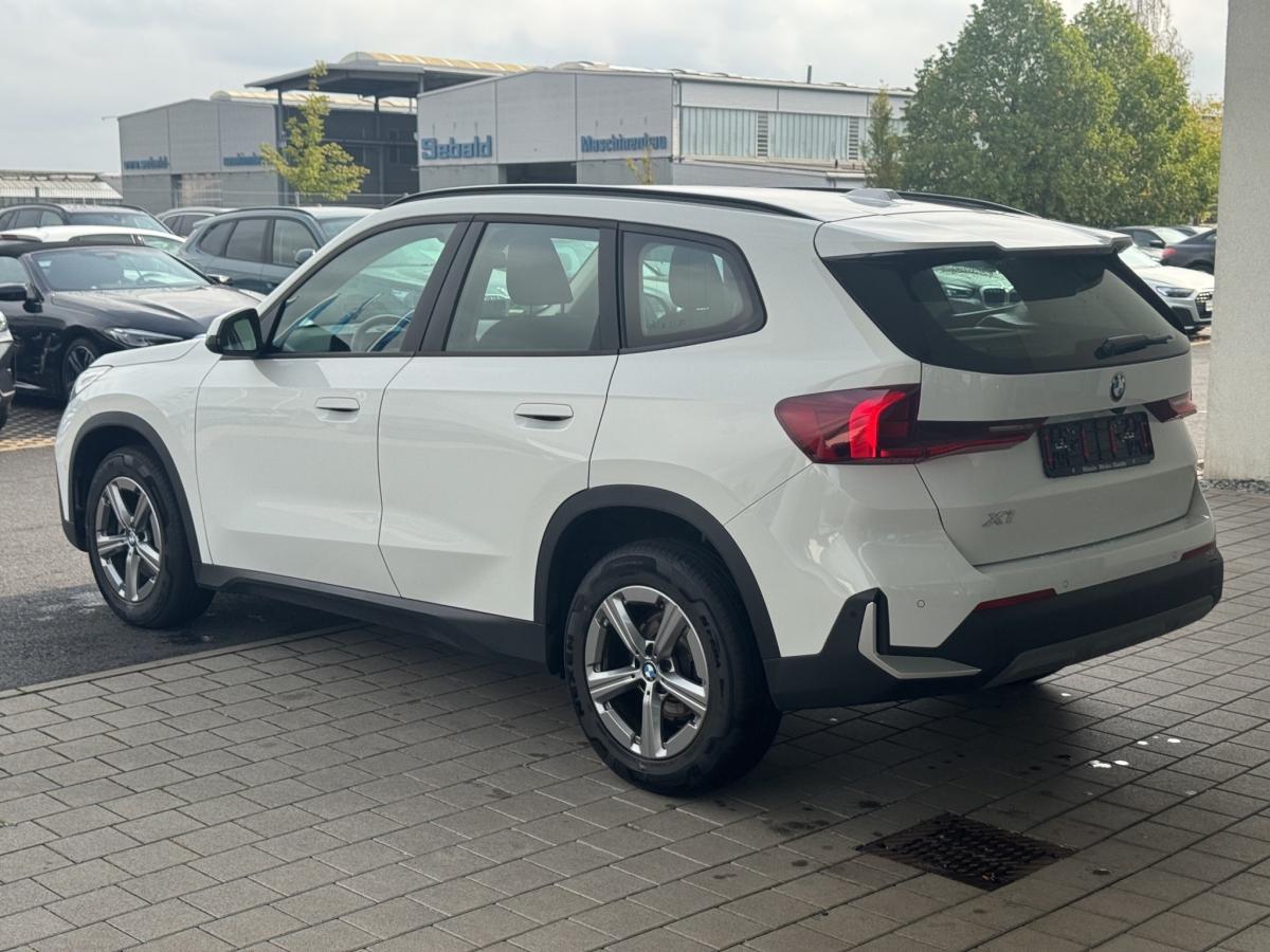 Originalaufnahme des Fahrzeugs Originalaufnahme des Fahrzeugs